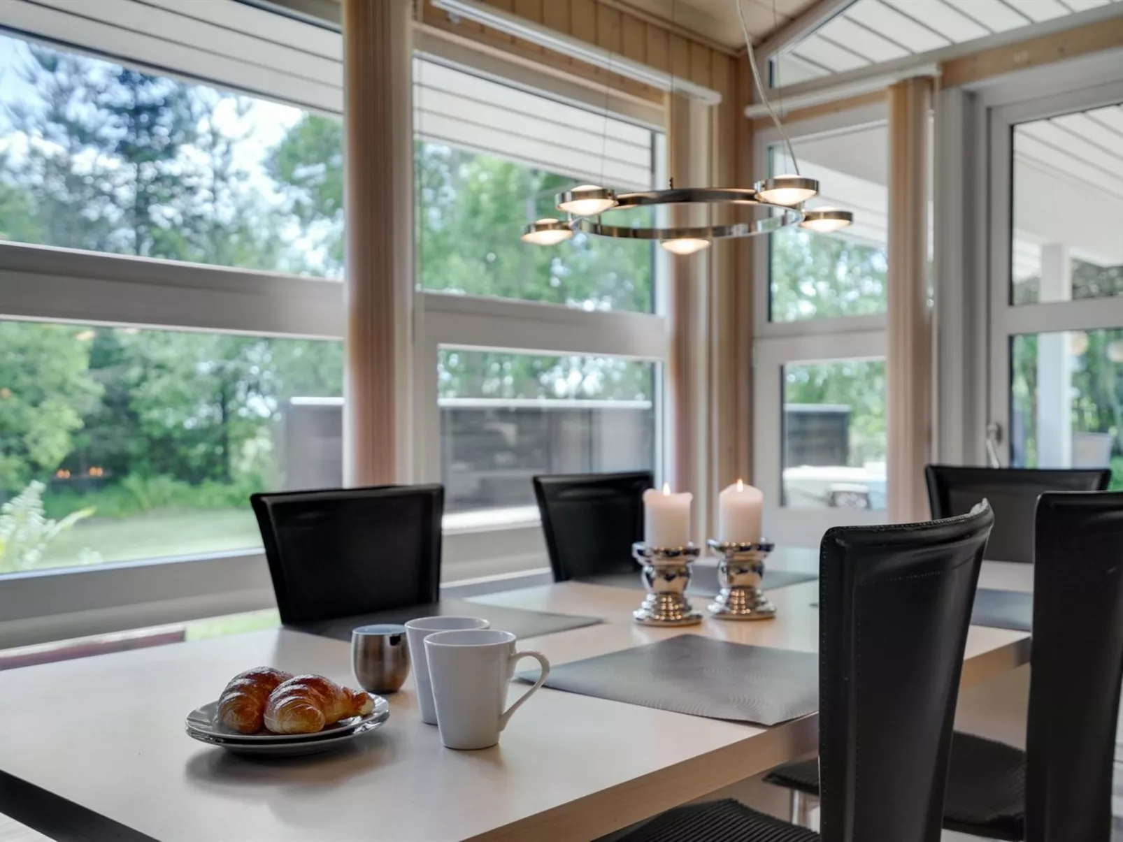 "Arny" - 1.5km from the sea-Buiten