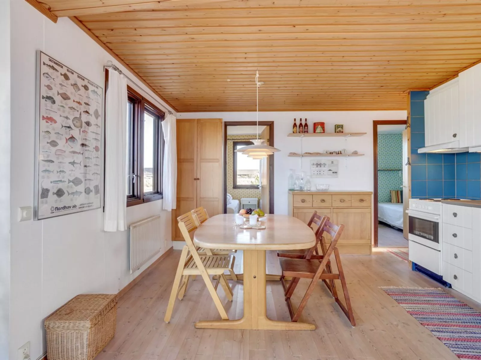 "Anniki" - 300m from the sea-Binnen