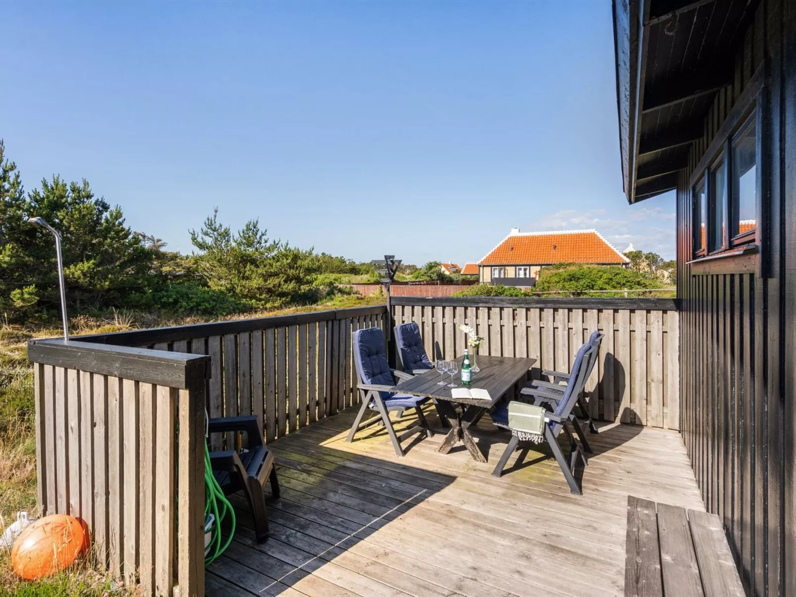 "Anniki" - 300m from the sea-Buiten