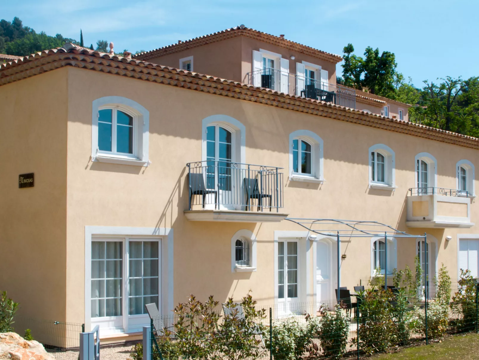 Domaine de Camiole-Buiten