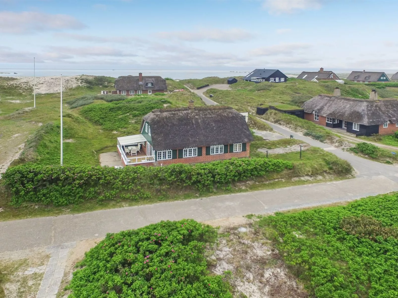 "Mattias" - 100m from the sea-Binnen