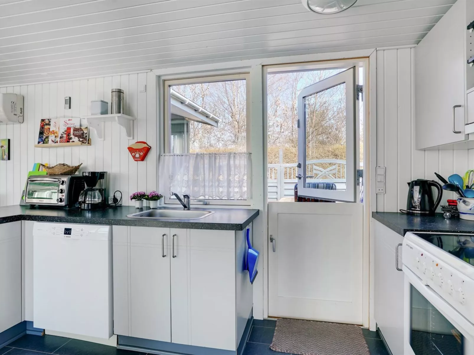 "Guthrik" - 900m from the sea-Binnen