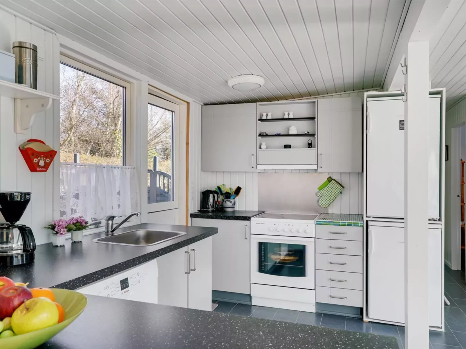 "Guthrik" - 900m from the sea-Binnen