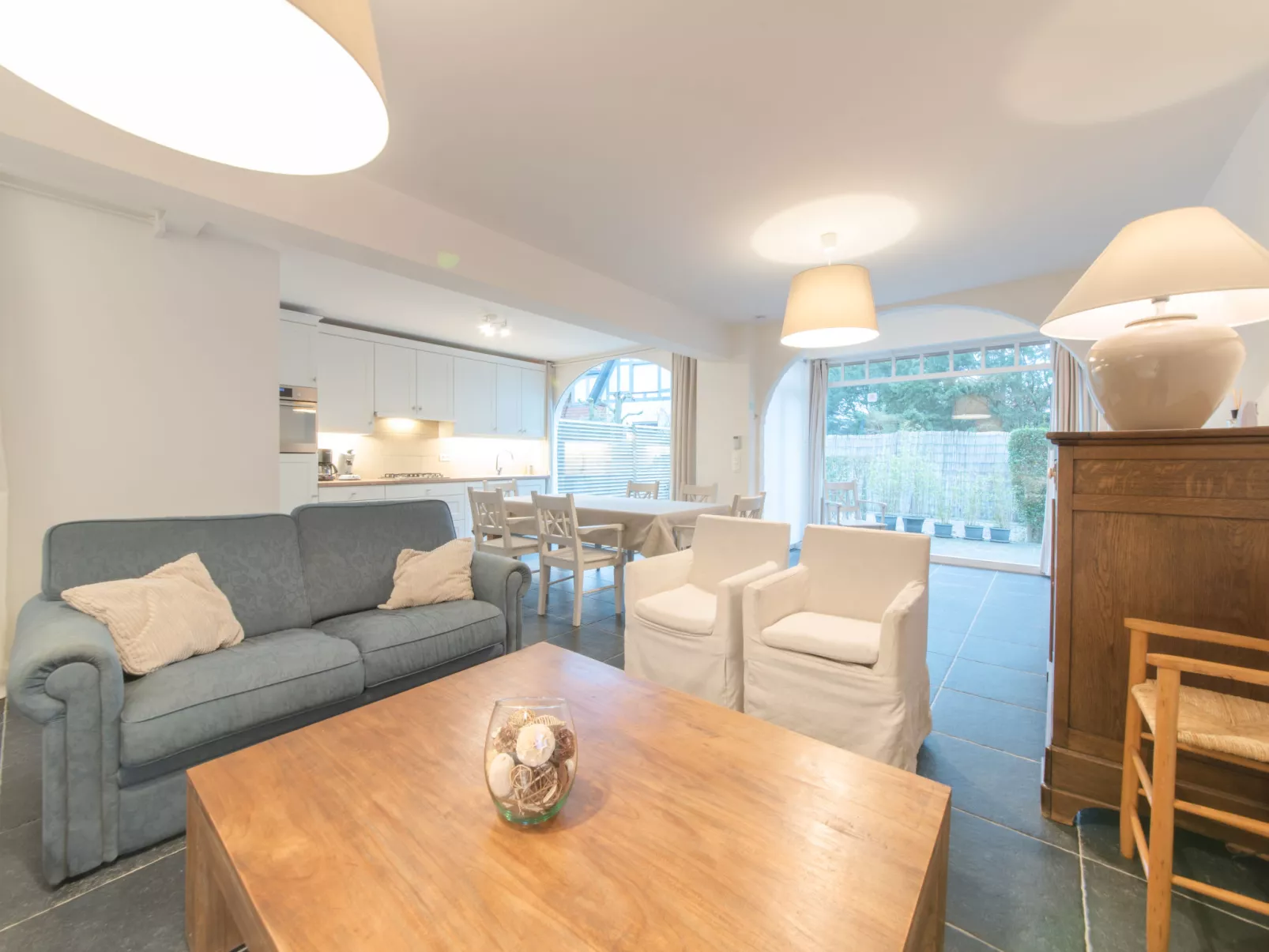 Ons Nest with parking-Binnen