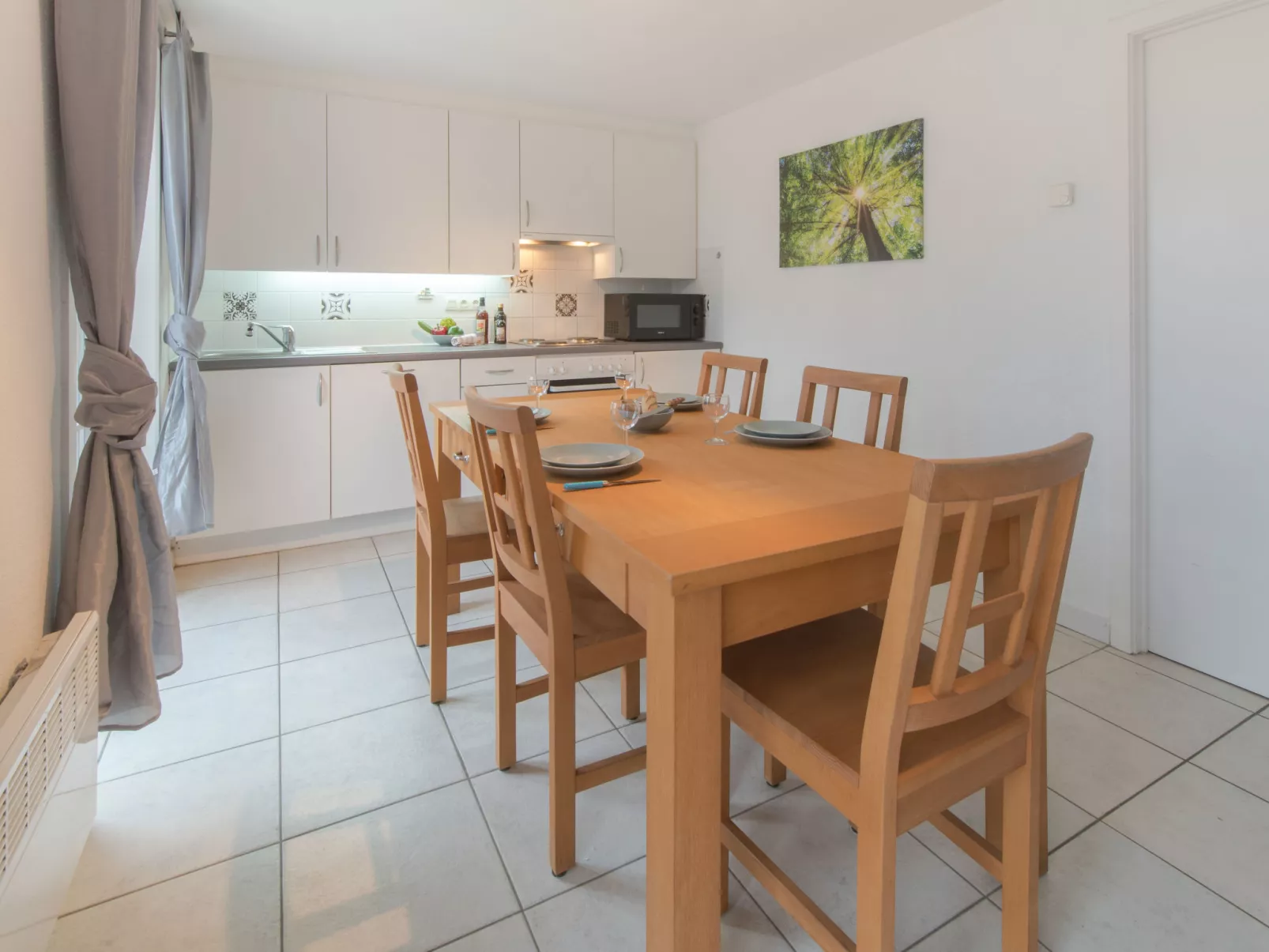Vissershuis 2 with parking-Binnen