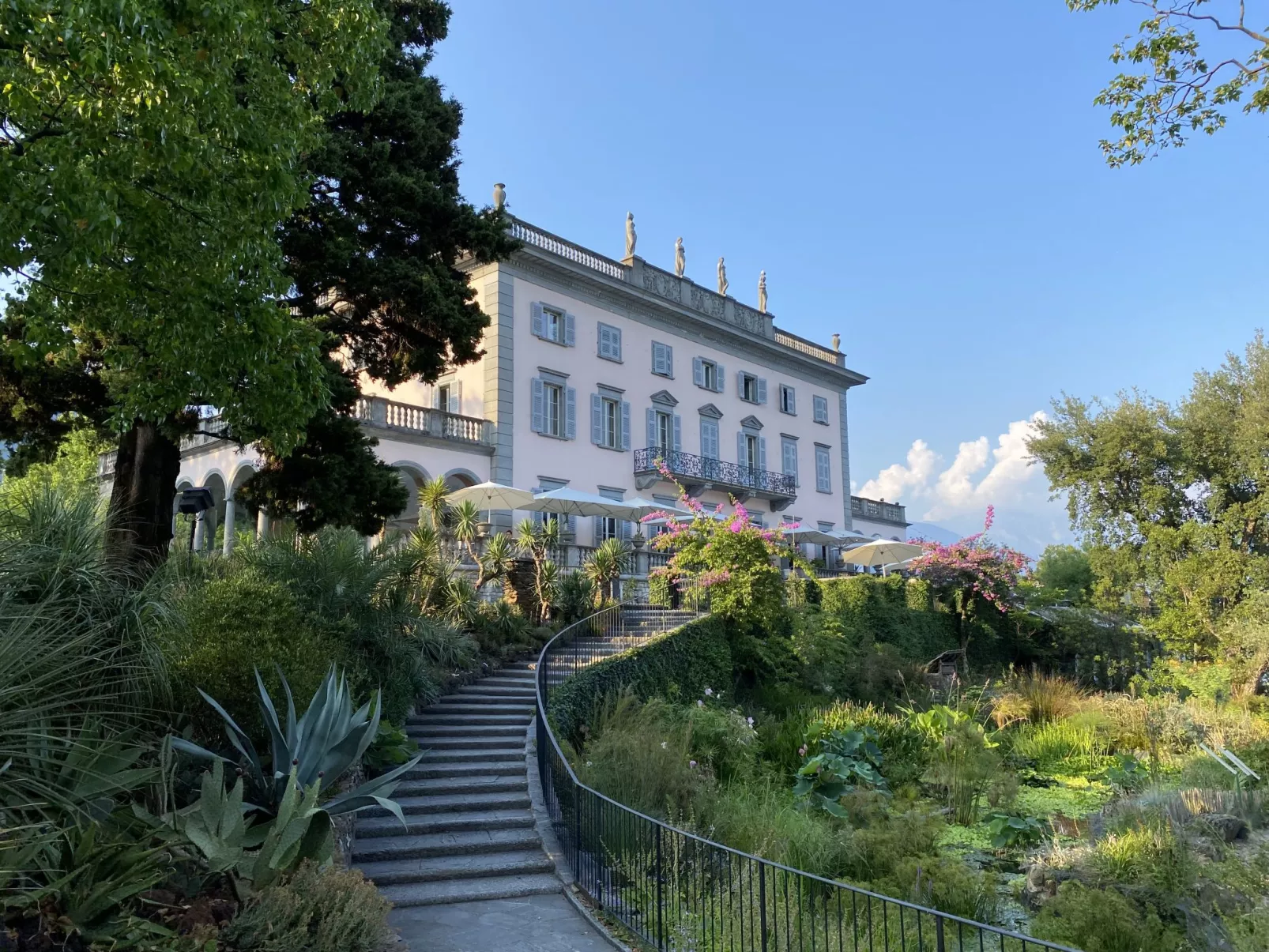 Gartensitzplatz-Omgeving