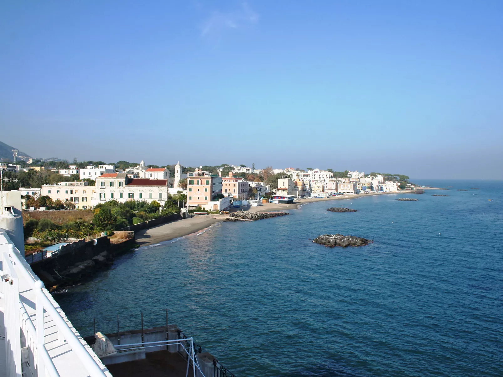Ischia Sea Side-Buiten
