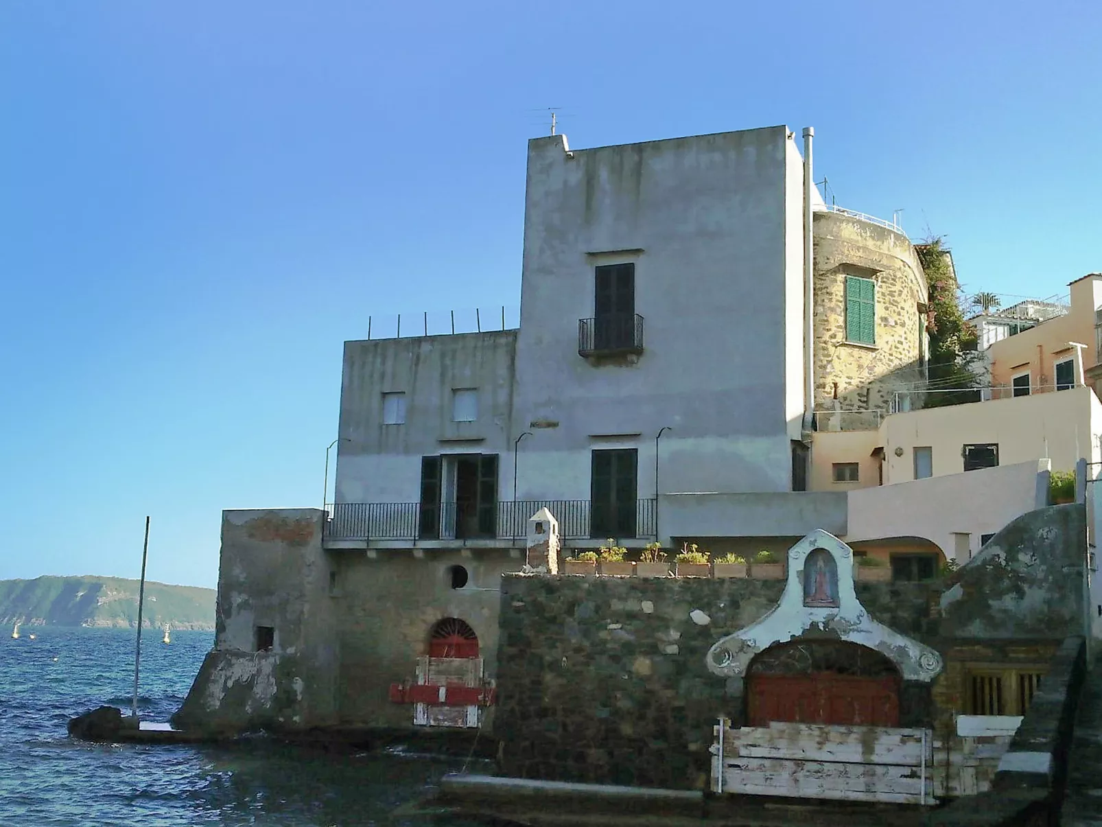 Ischia Sea Side-Buiten