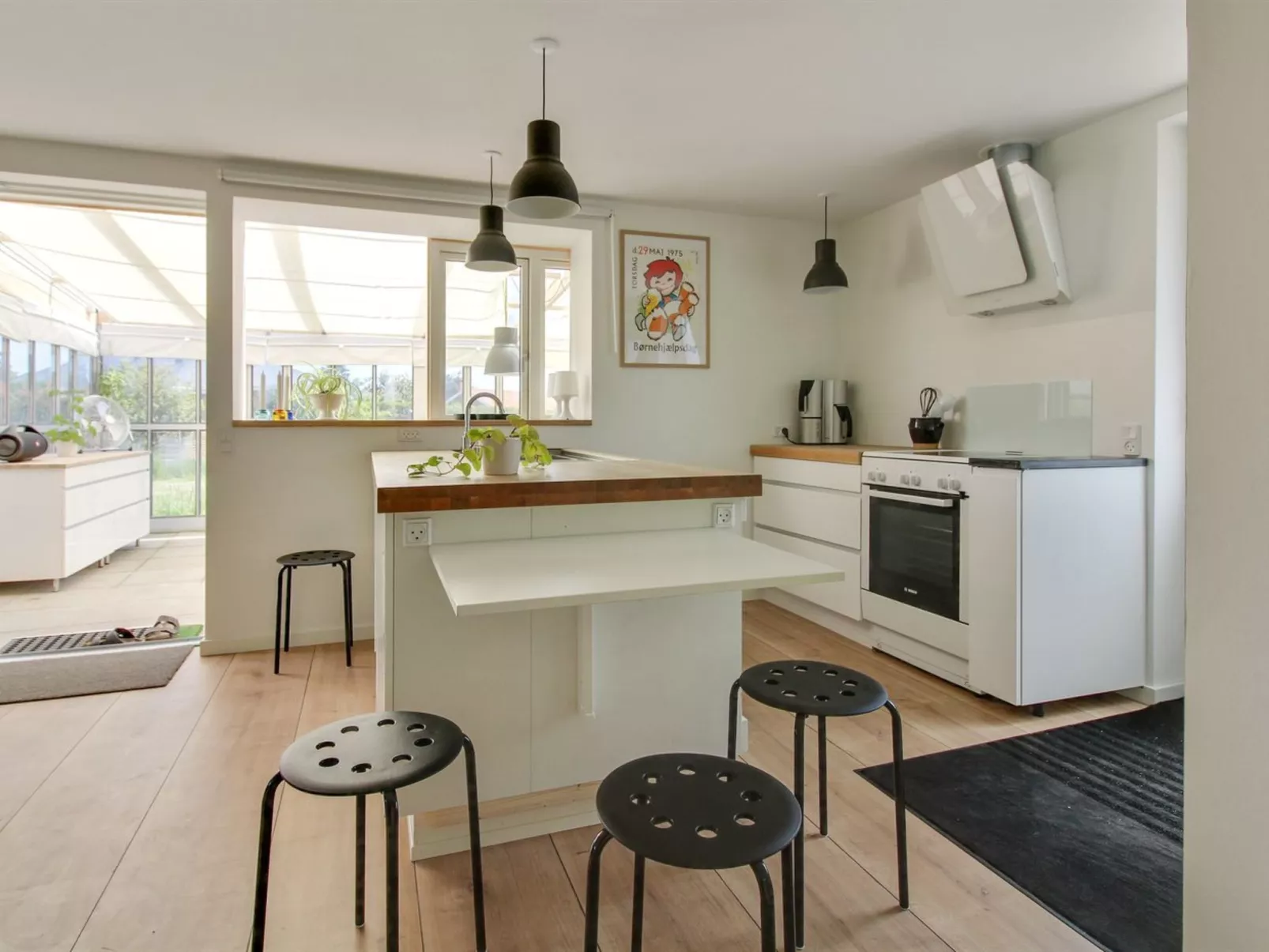 "Erblin" - 250m from the sea-Binnen