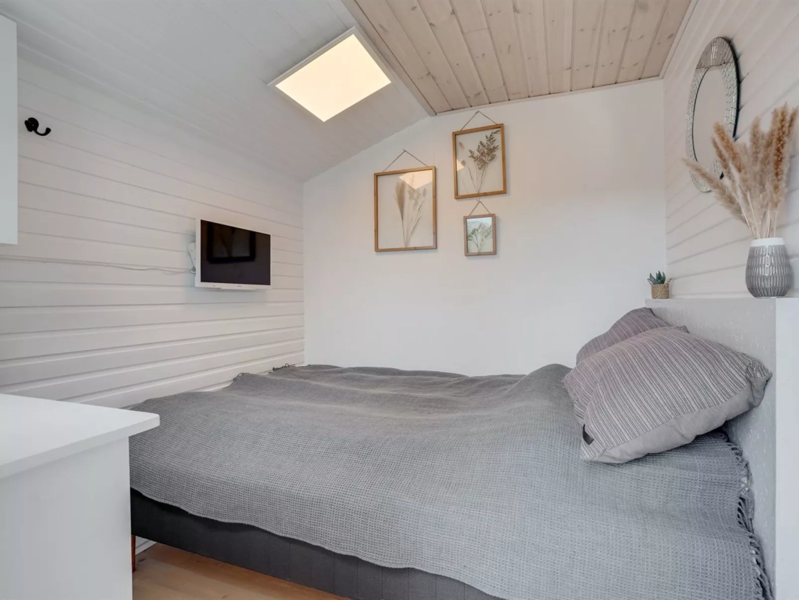 "Ingiald" - 600m from the sea-Buiten