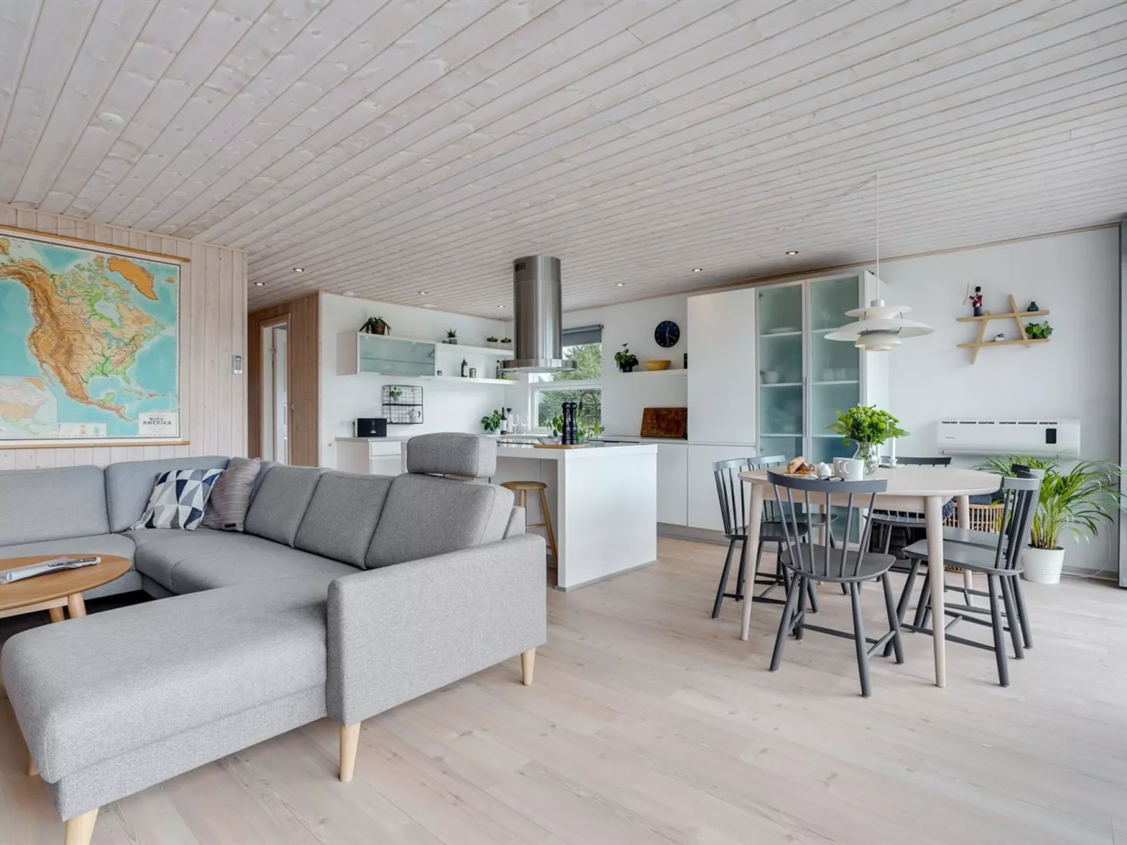 "Ingiald" - 600m from the sea-Binnen