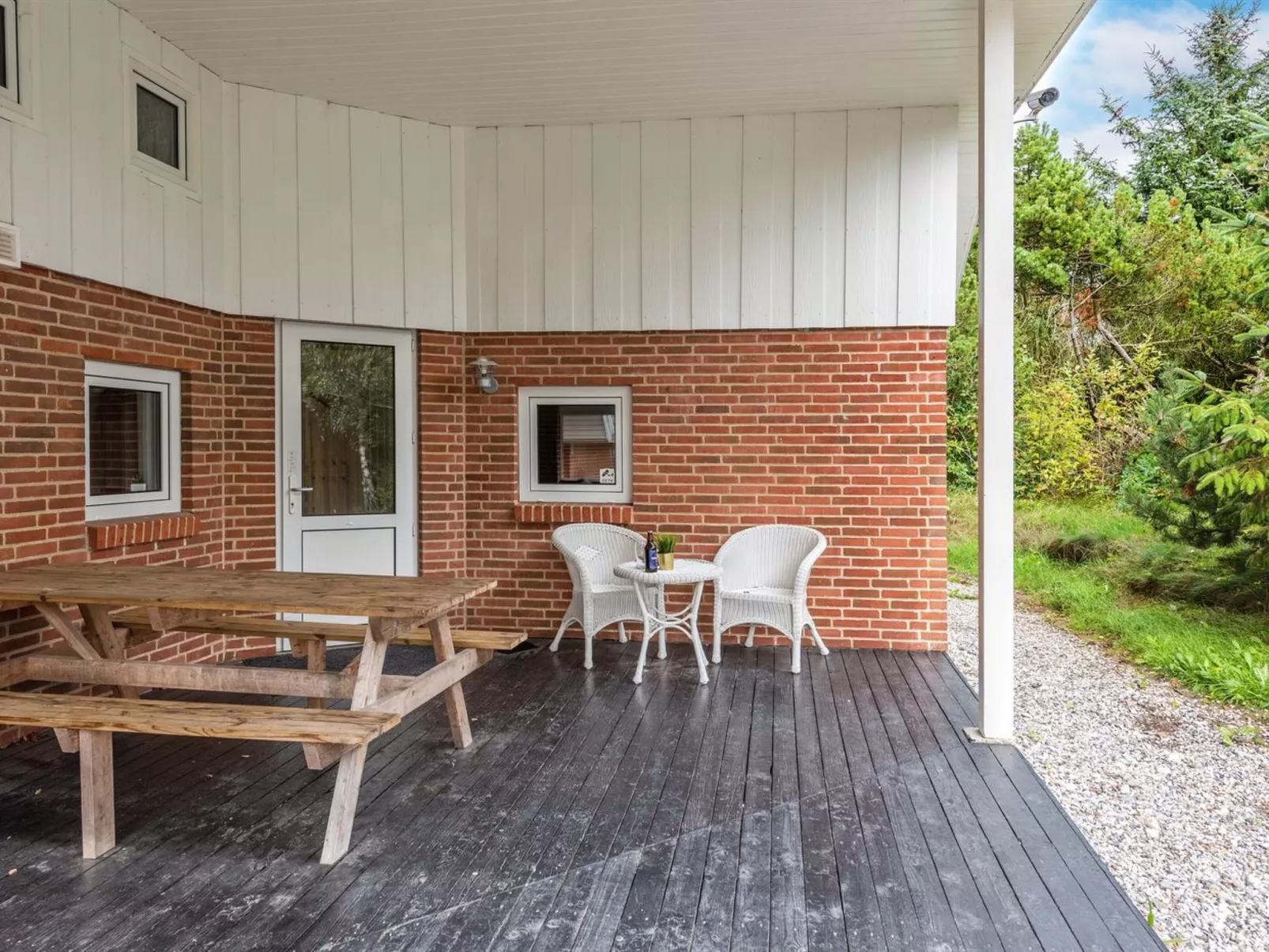 "Sylvi" - 1.7km from the sea-Buiten