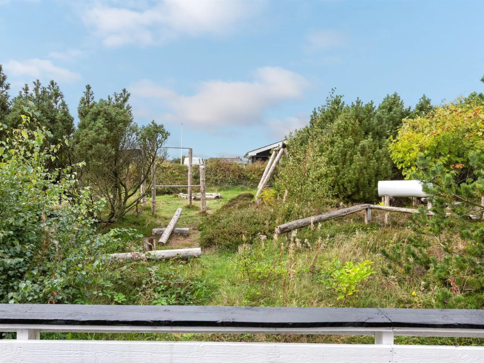 "Sylvi" - 1.7km from the sea-Buiten