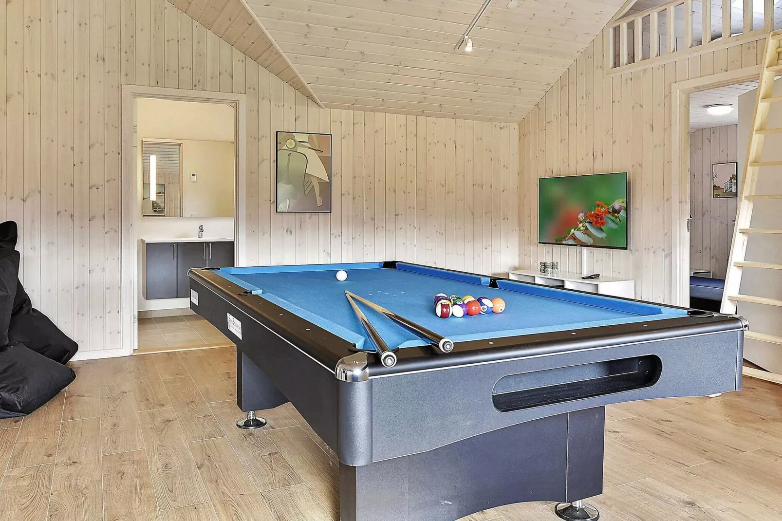 Luxe zwembadvilla in Marielyst -- By Traum Ferienwohnungen-Binnen