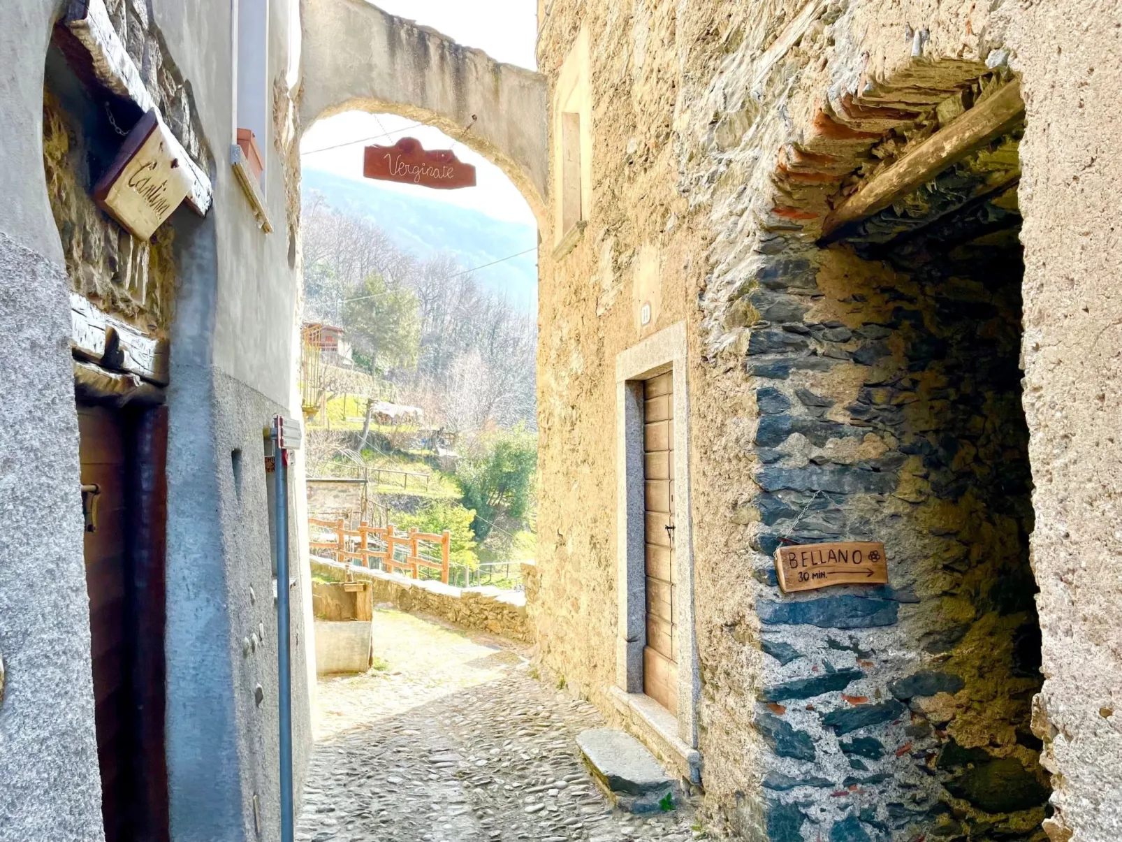Borgo Verginate-Binnen