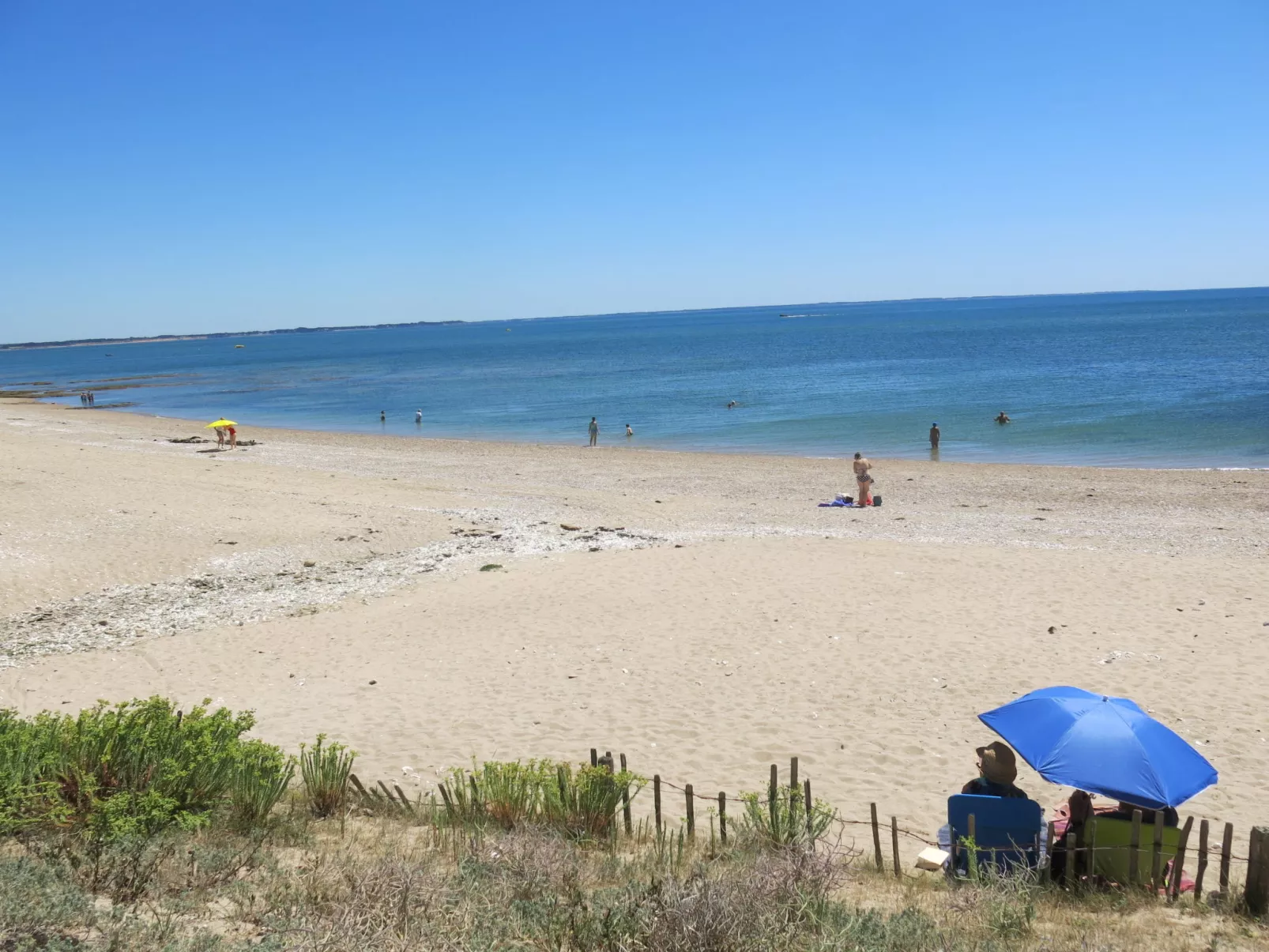 Belle vue Mer et Piscine-Buiten