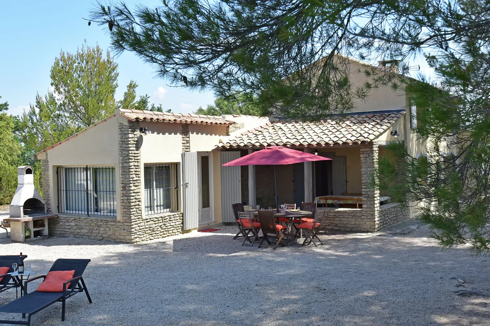 Maison avec piscine-Terrasbalkon