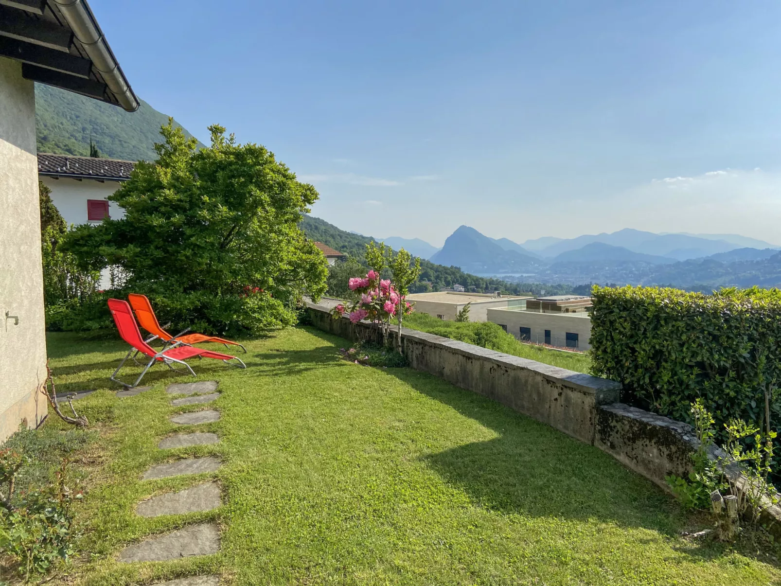 Carlo Cityview Lugano-Buiten