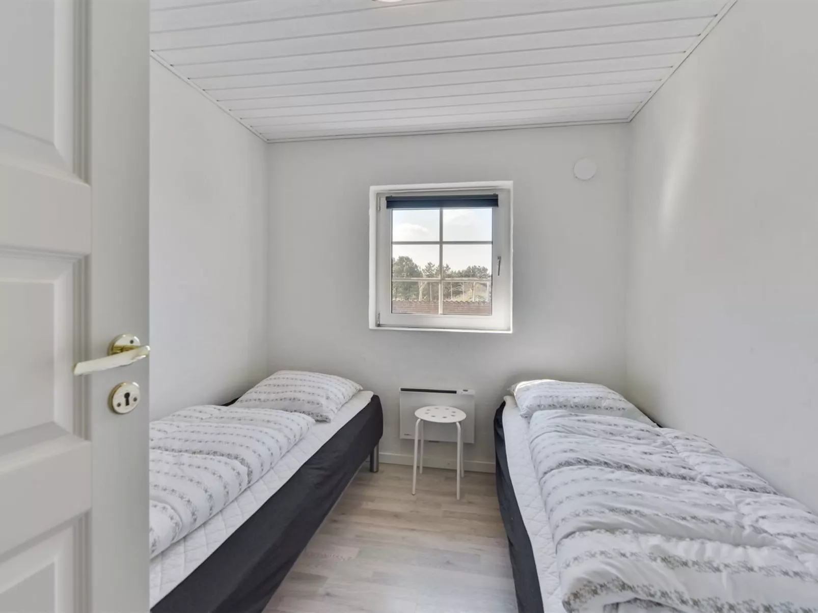 "Aane" - 1.8km from the sea-Binnen