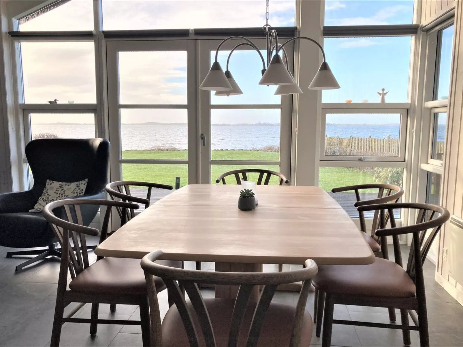 "Tilia" - 15m from the sea-Binnen