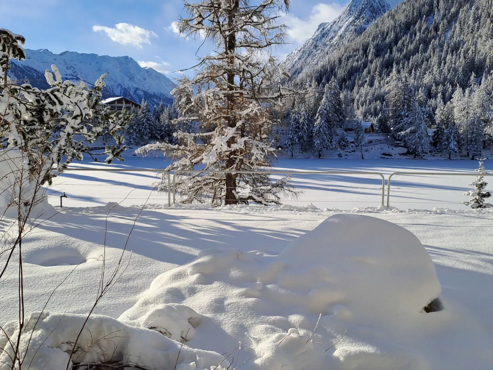 Alpes et Lac 2-Buiten