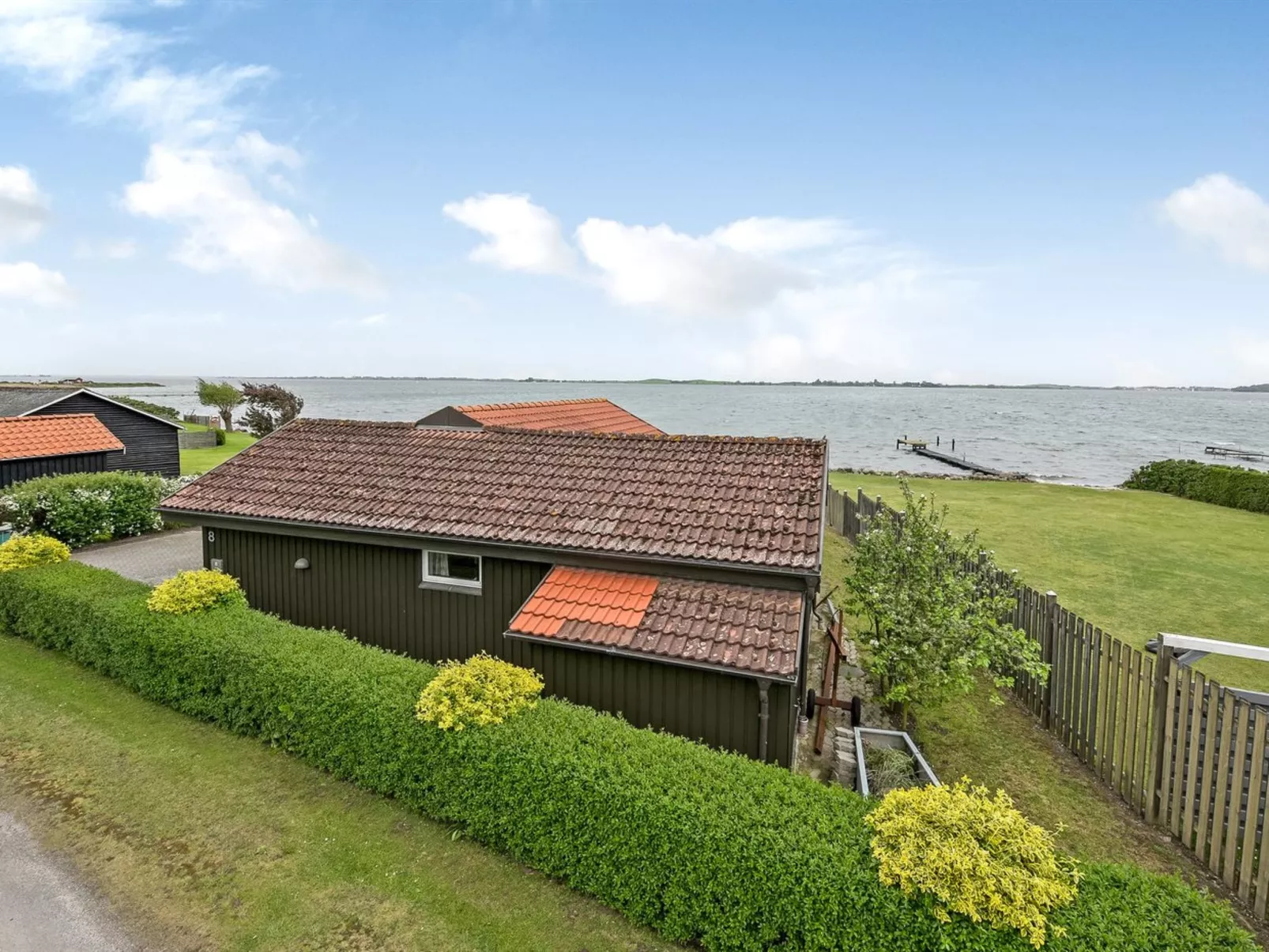 "Tilia" - 15m from the sea-Buiten