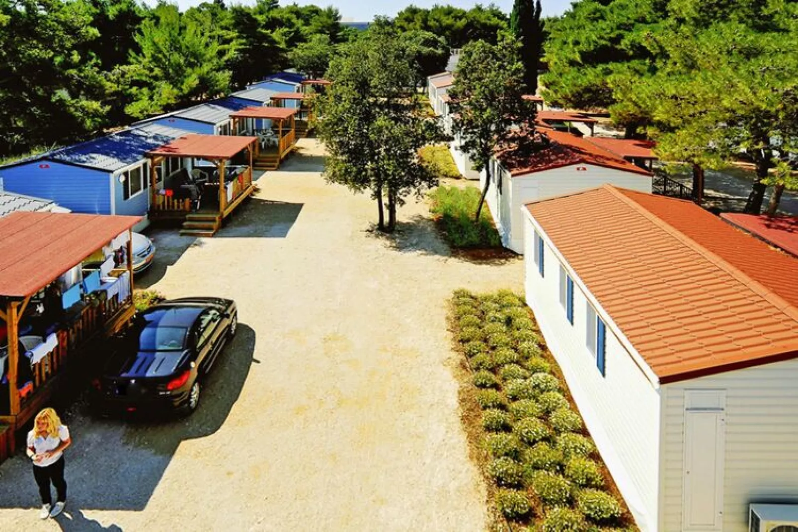Mobile Homes im Amadria Park Sibenik - MH 4&2 - ca32qm - 6 Pers-Tuinen zomer