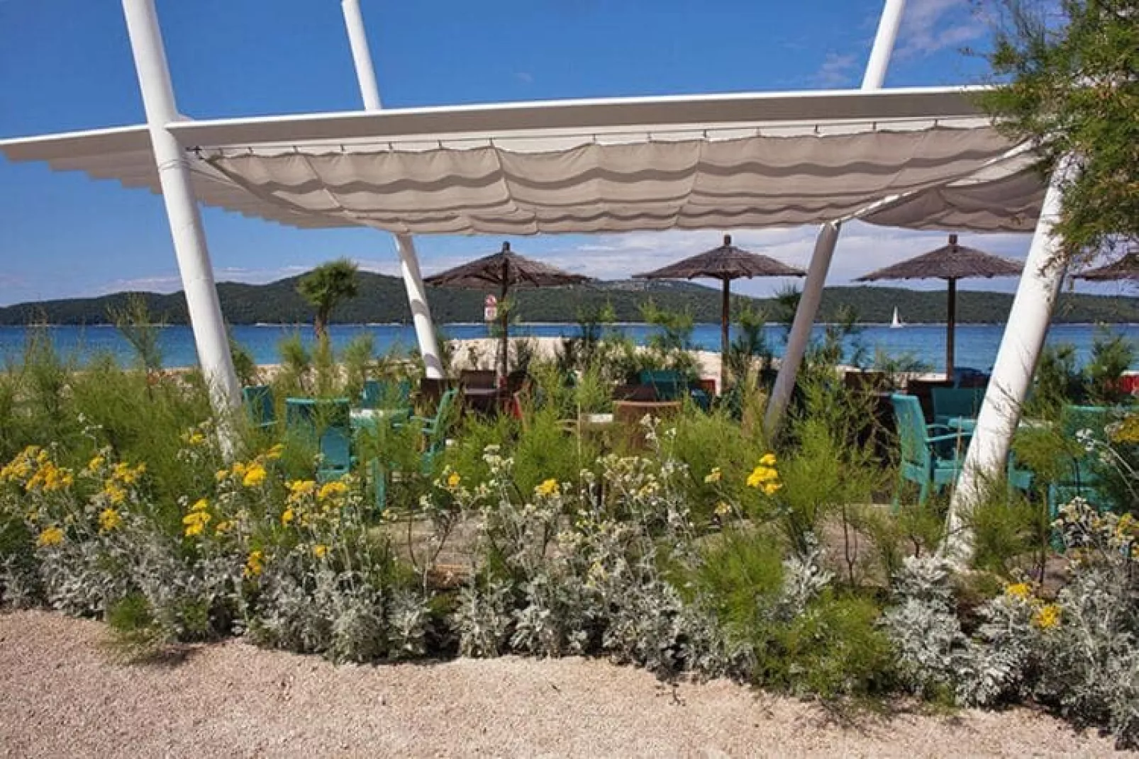 Mobile Homes im Amadria Park Sibenik - MH 4&2 - ca32qm - 6 Pers-Buitenkant zomer