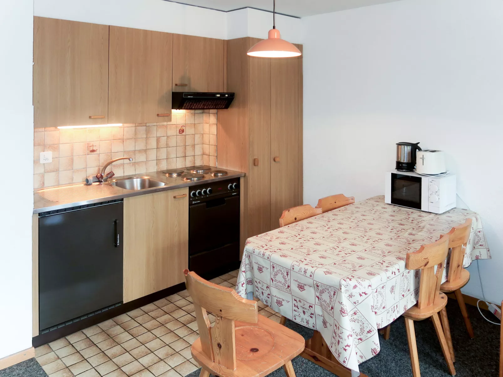Hameau D004-Binnen