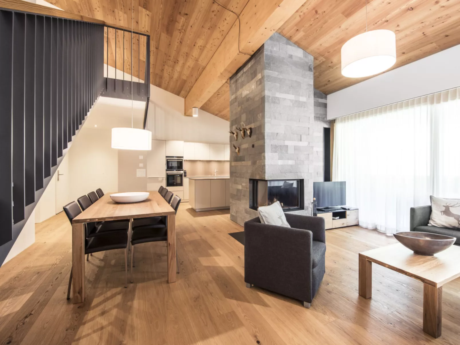 Andermatt Alpine Apartments-Binnen