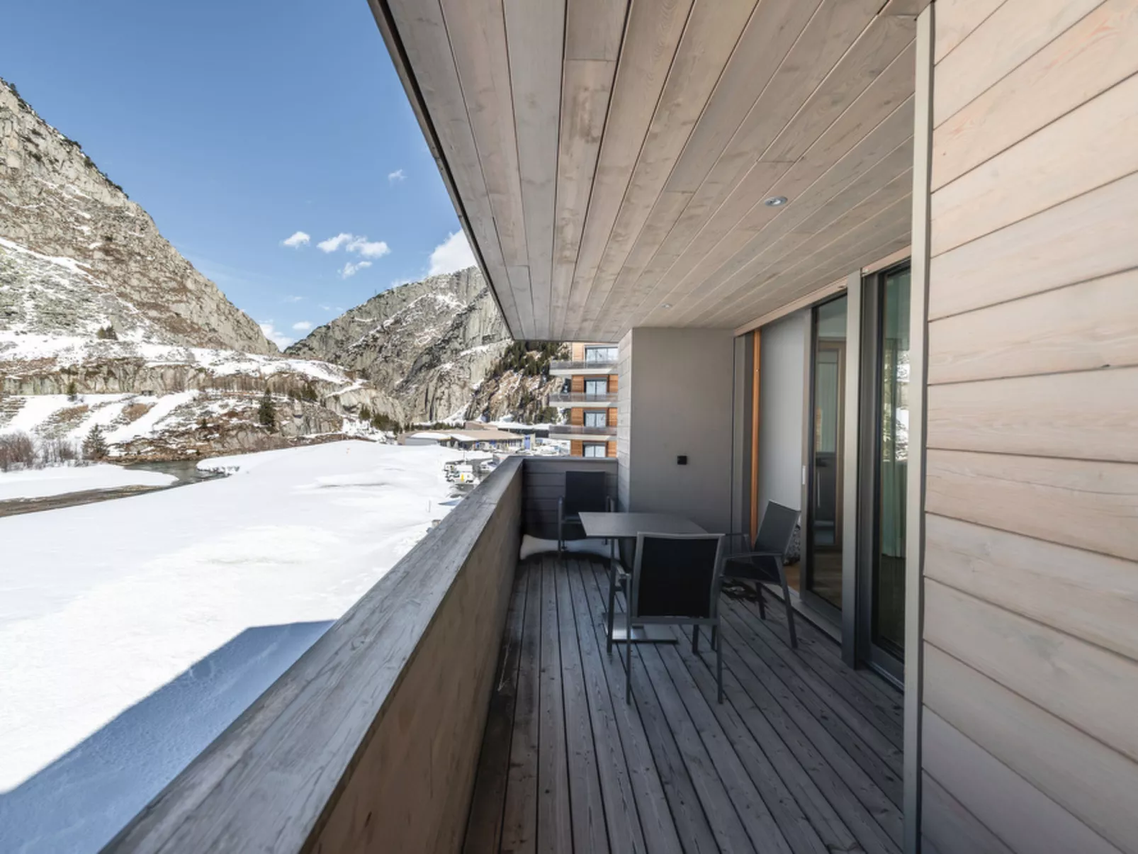 Andermatt Alpine Apartments-Binnen
