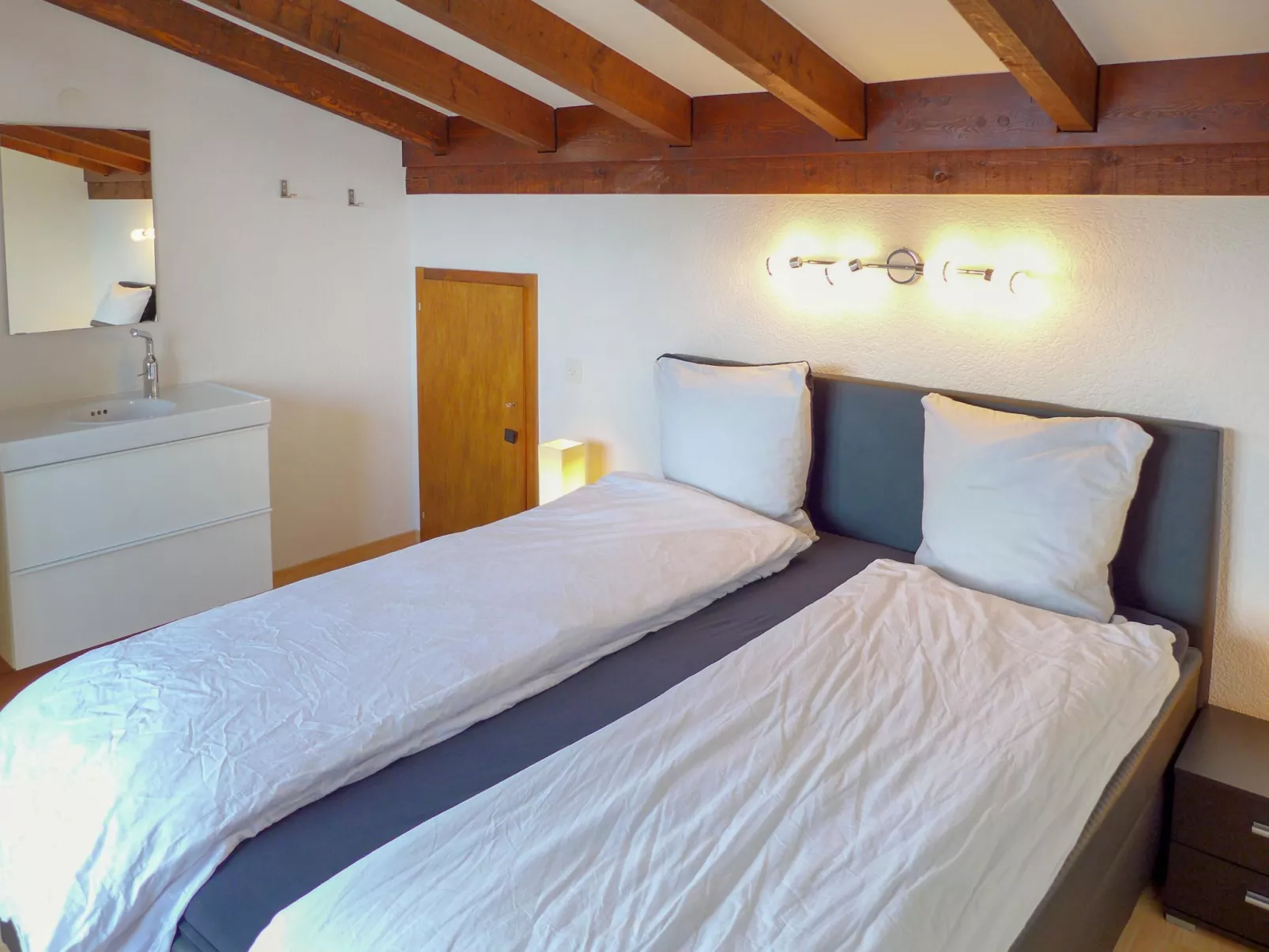 Maison Le Fontany-Binnen