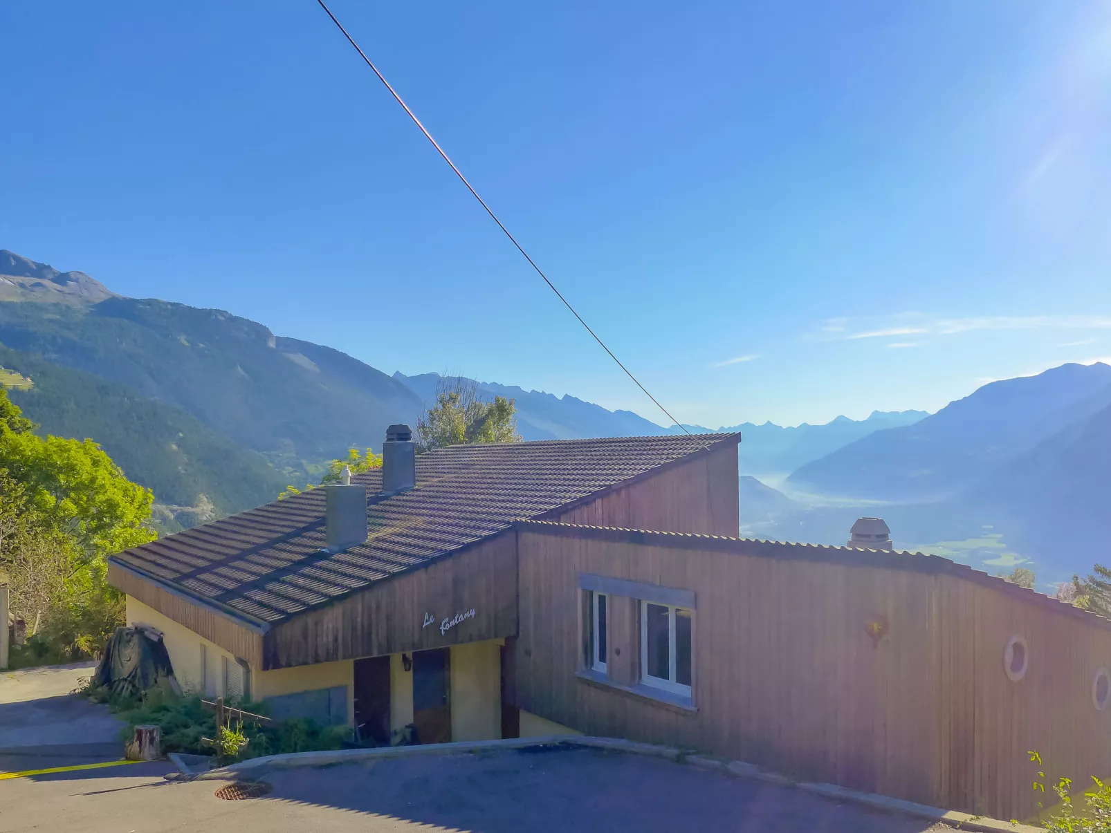 Maison Le Fontany-Buiten