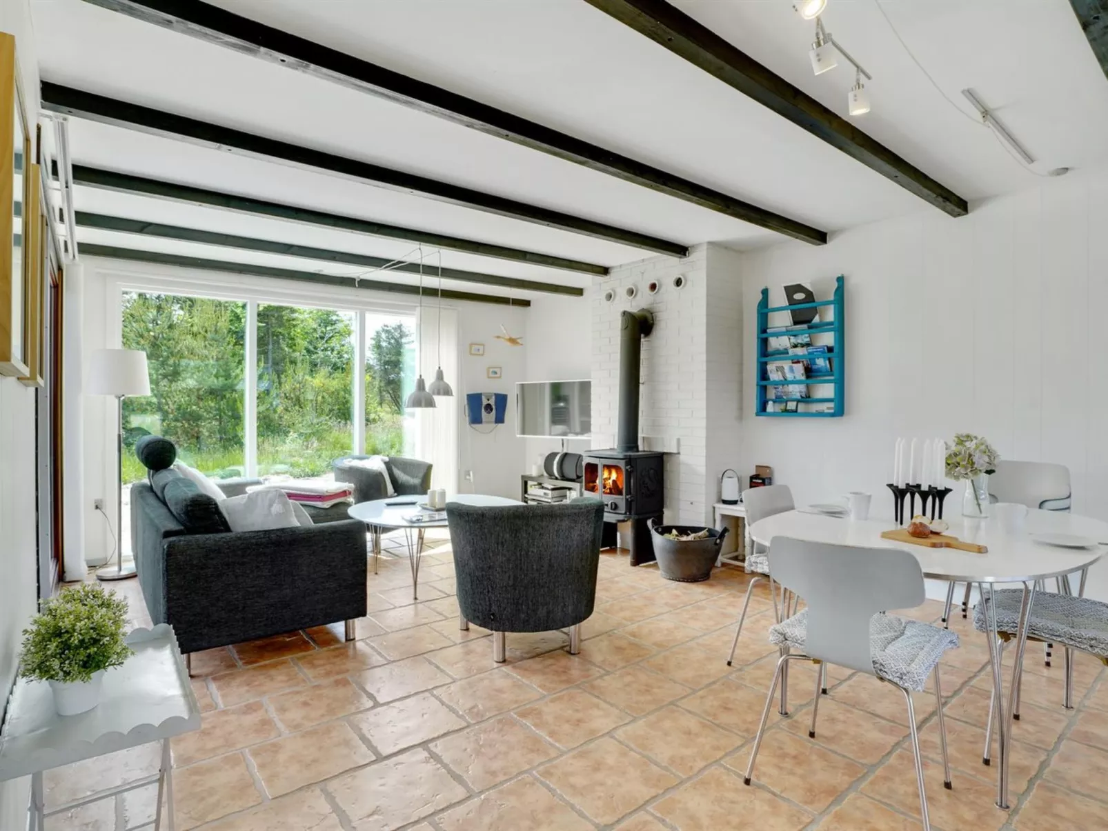 "Resi" - 400m from the sea-Binnen