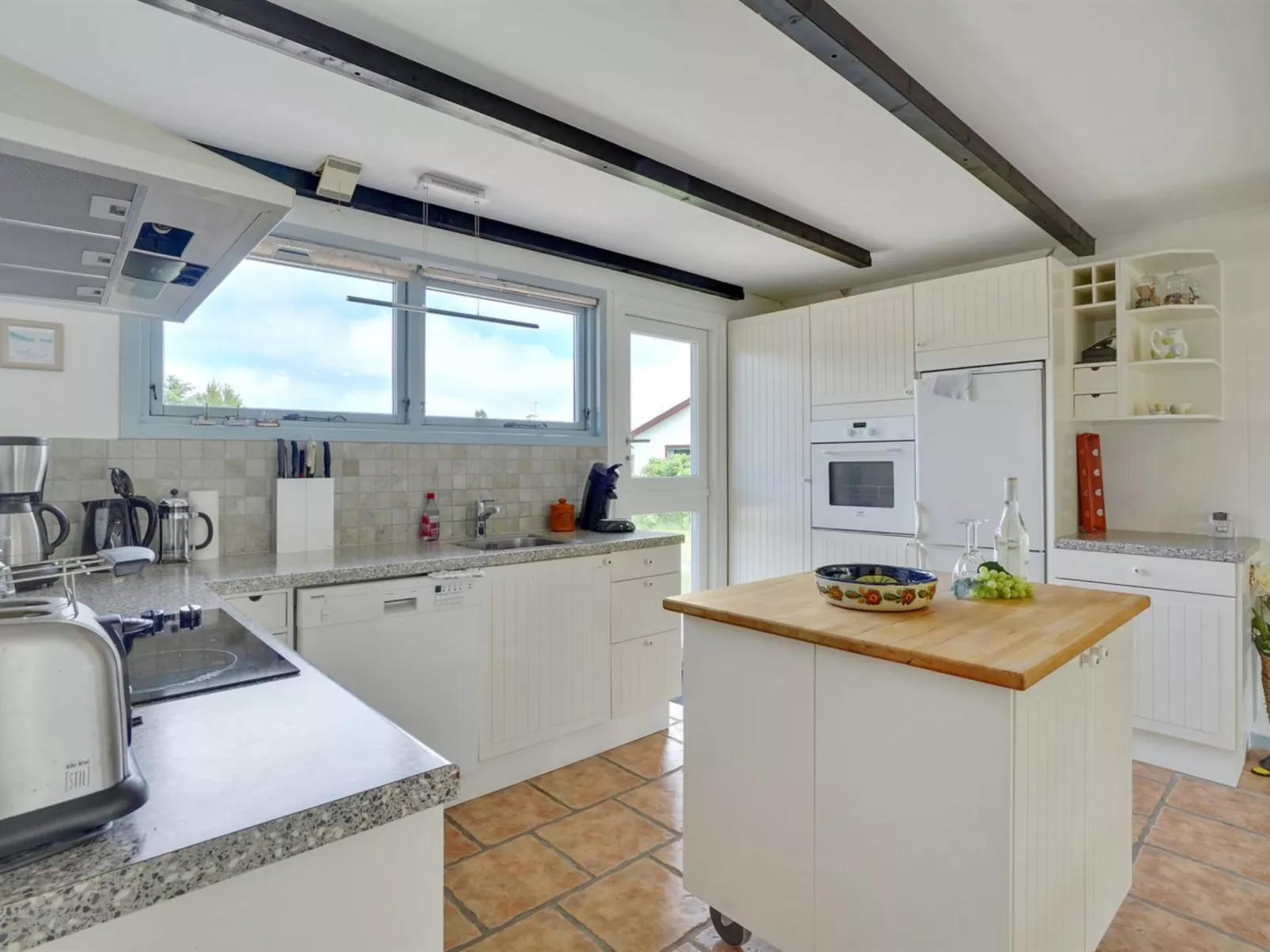 "Resi" - 400m from the sea-Binnen