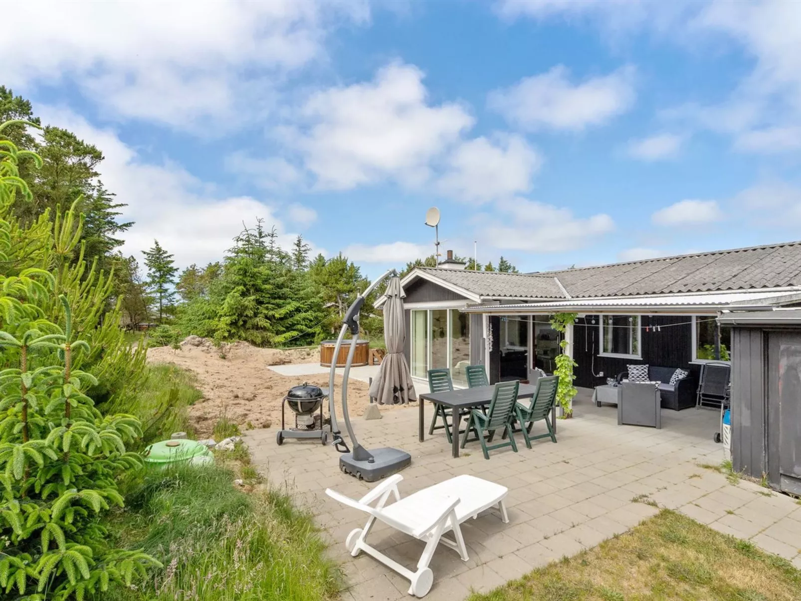 "Resi" - 400m from the sea-Buiten