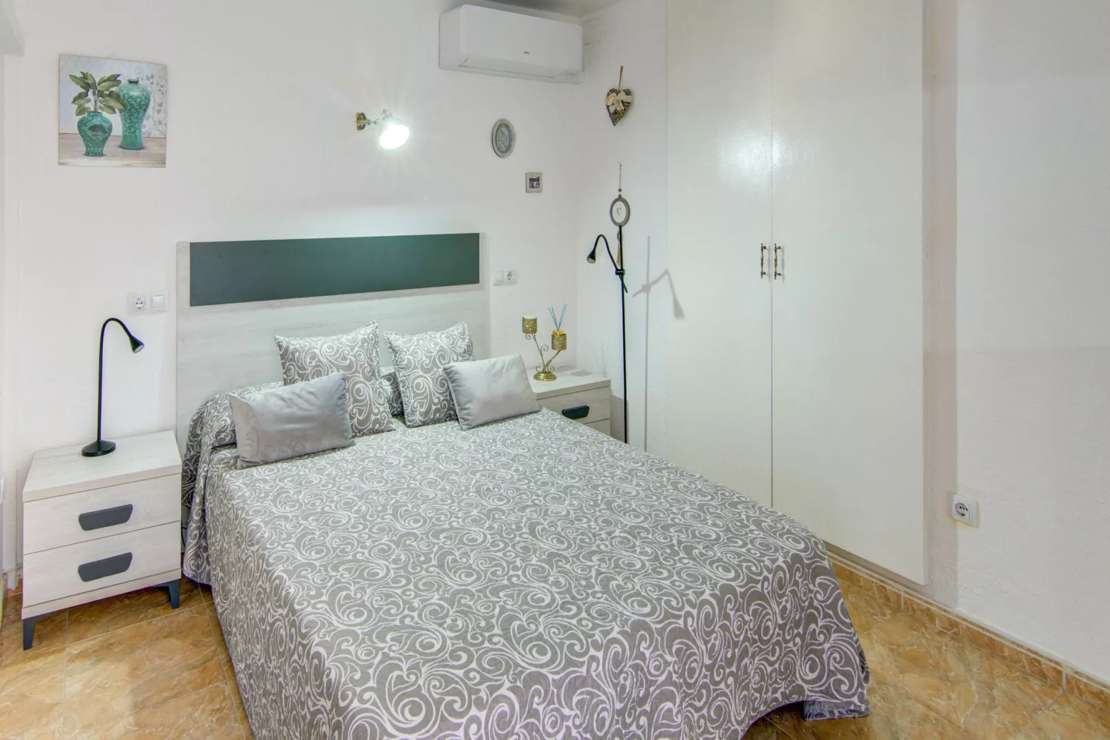 Precioso apartamento en Lloret de Mar-Slaapkamer