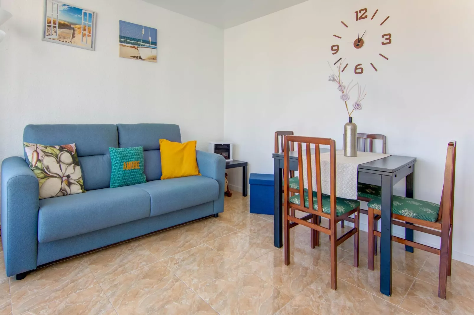 Precioso apartamento en Lloret de Mar-Woonkamer