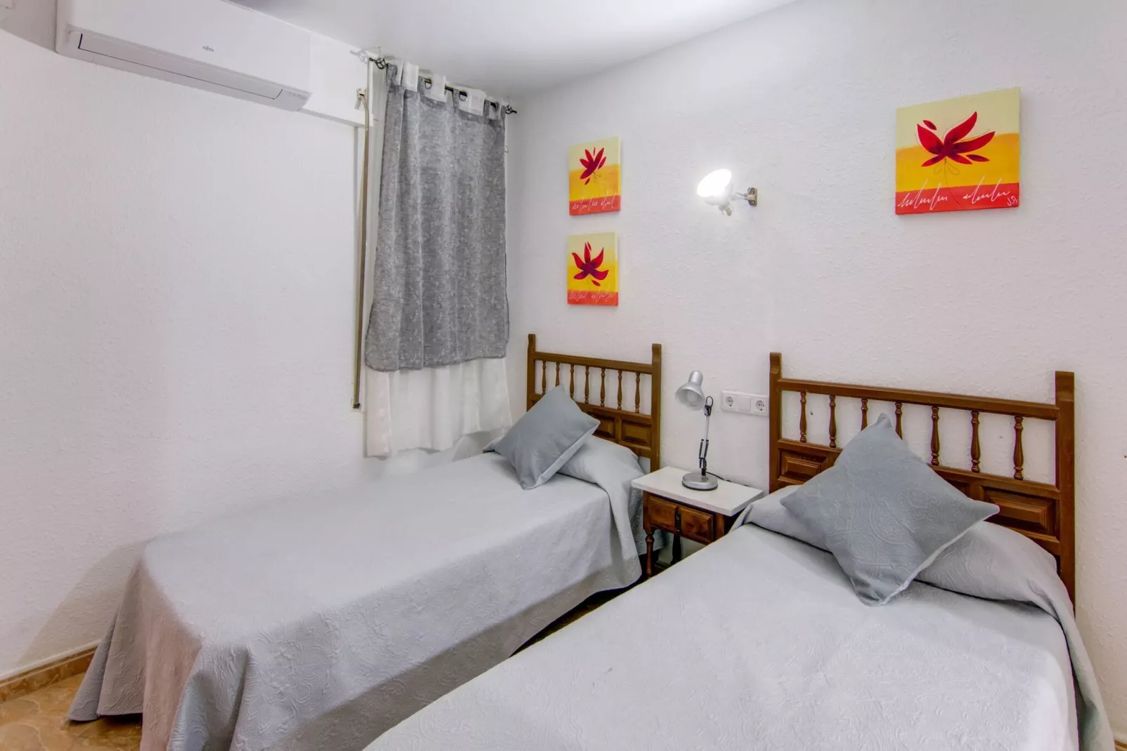 Precioso apartamento en Lloret de Mar-Slaapkamer