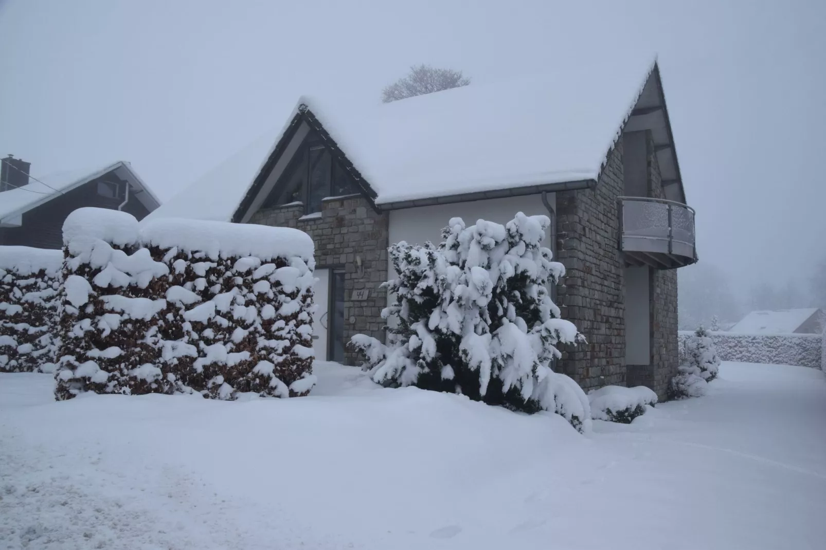 La Bordure de la Forêt-Exterieur winter