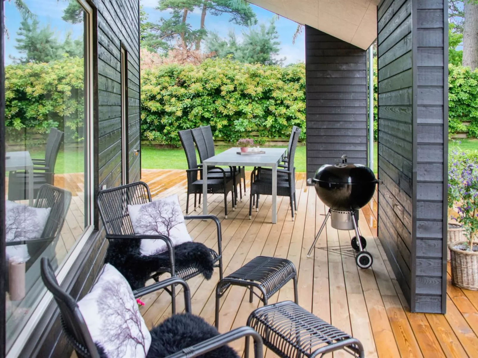 "Dorthie" - 800m from the sea-Buiten