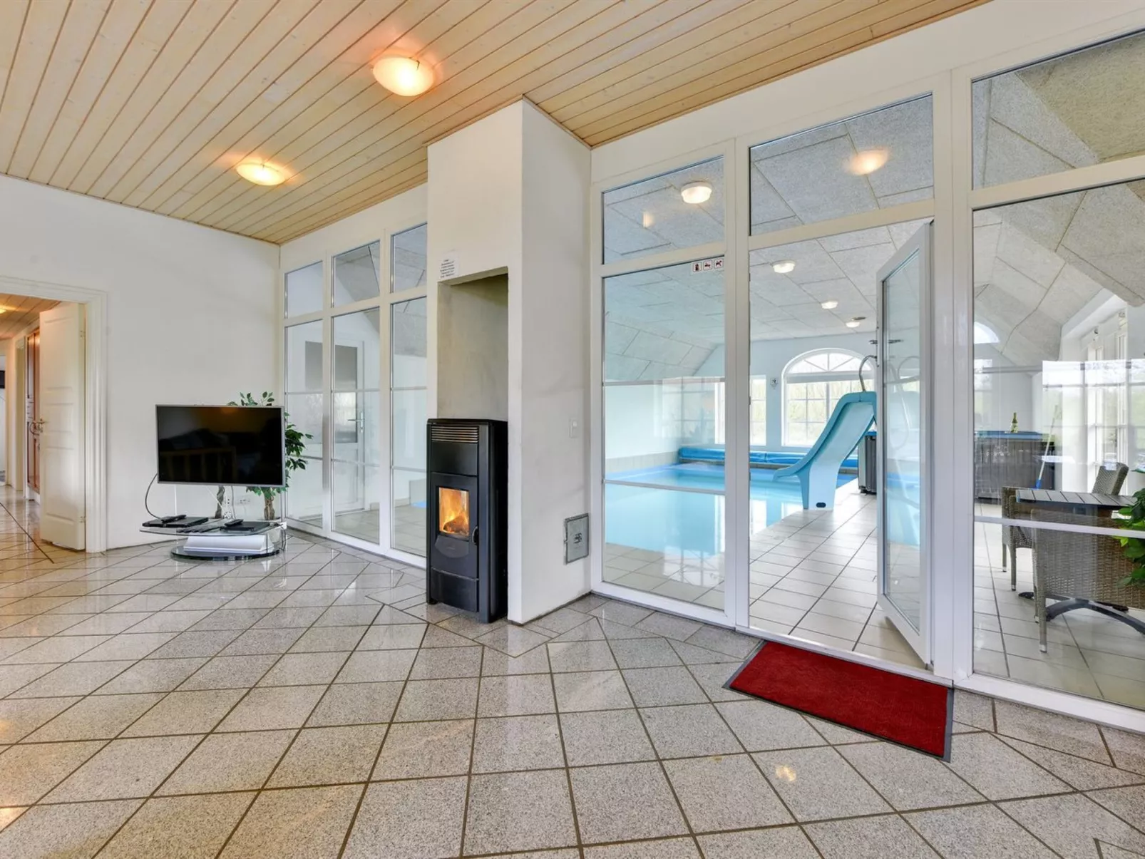 "Barrit" - 2.5km from the sea-Binnen
