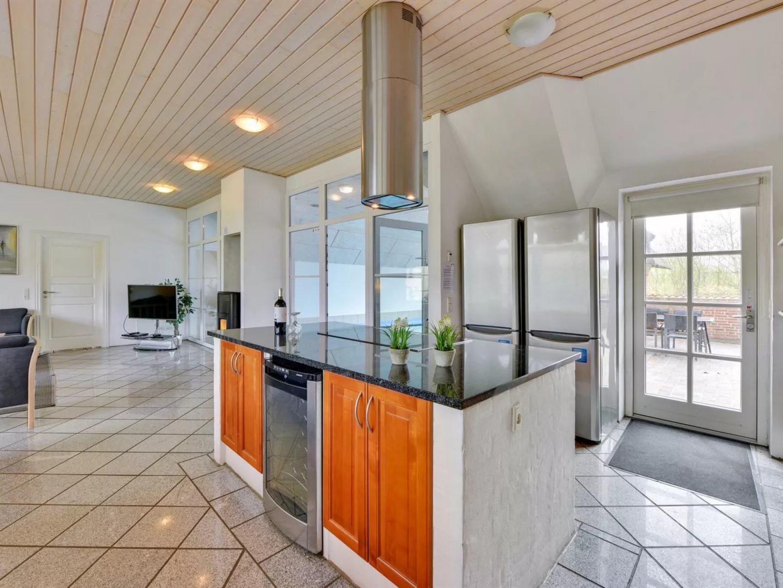 "Barrit" - 2.5km from the sea-Binnen