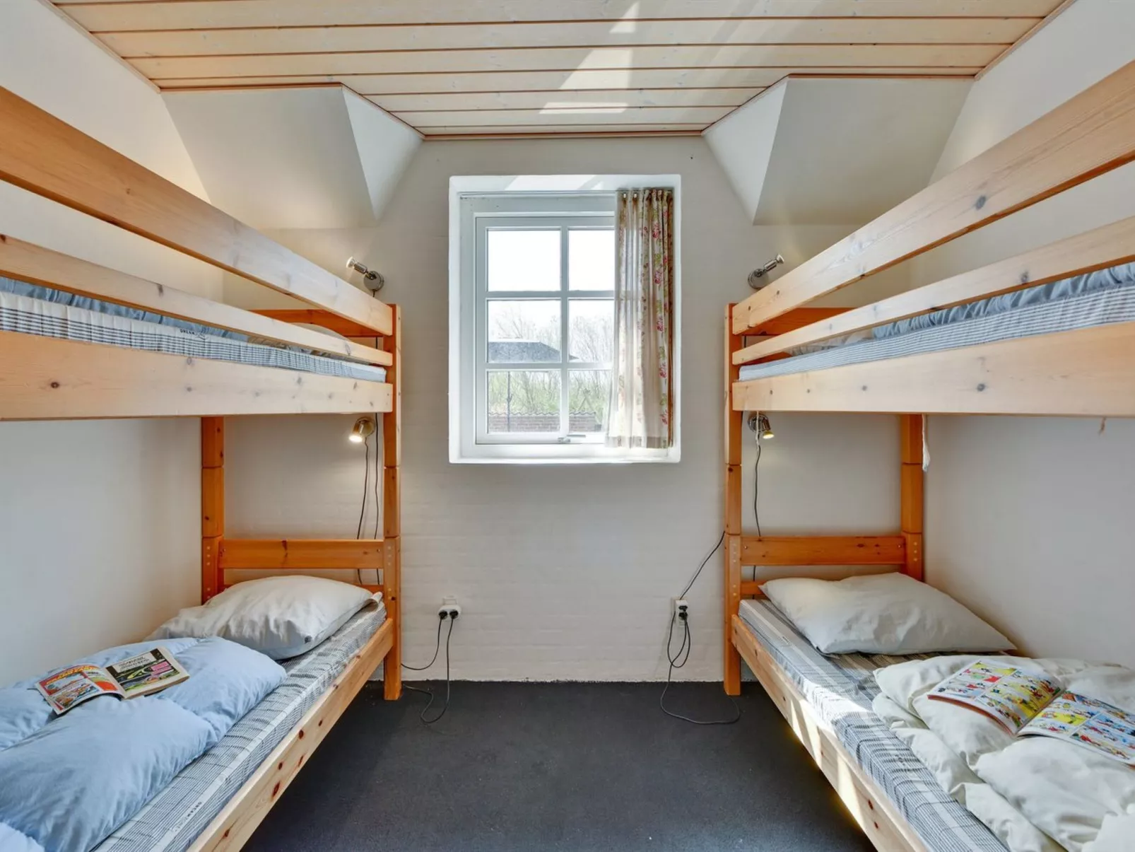 "Barrit" - 2.5km from the sea-Binnen