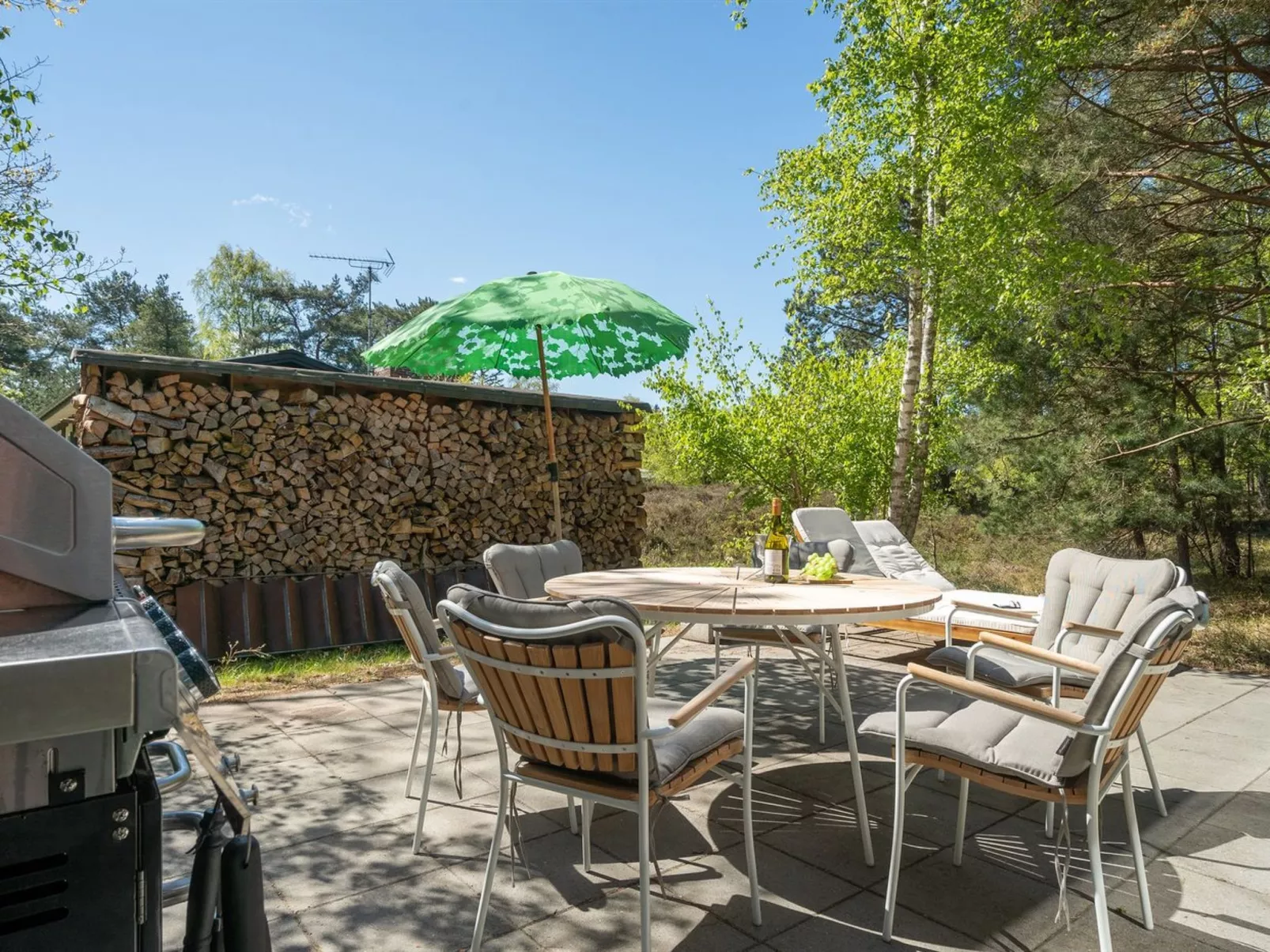 "Antim" - 200m from the sea-Buiten