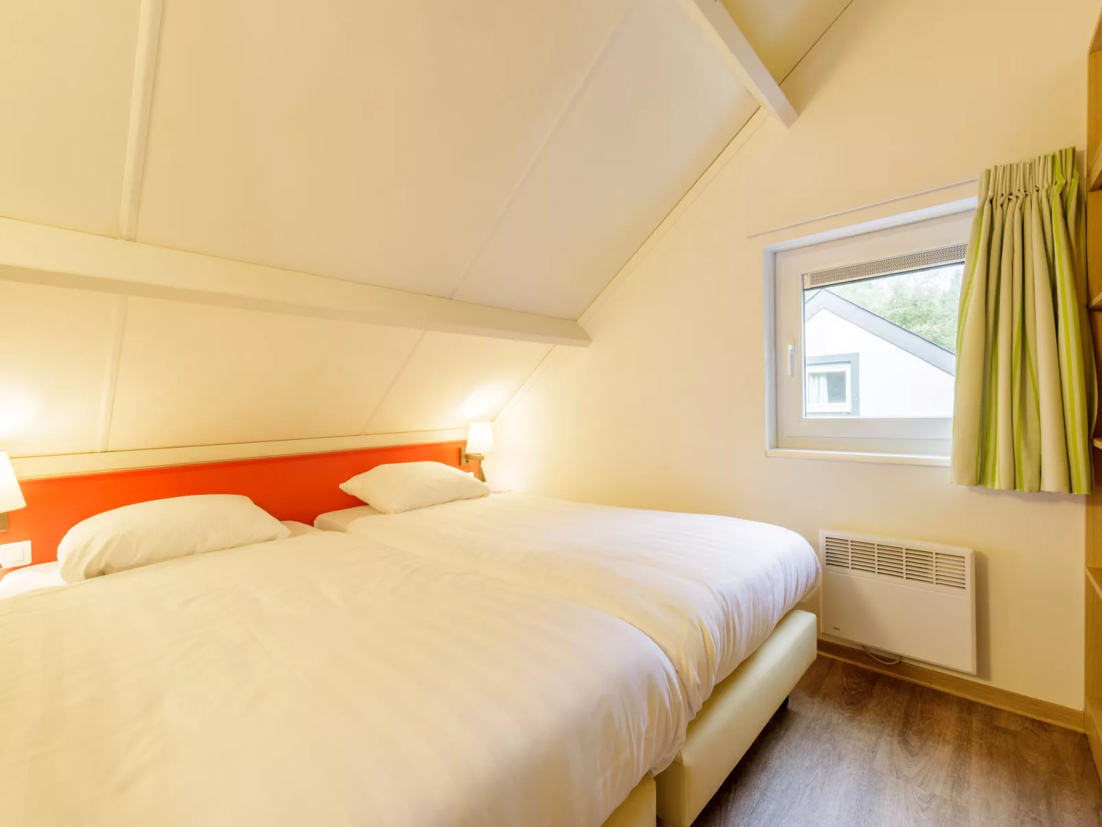 Comfort Cottage-Buiten