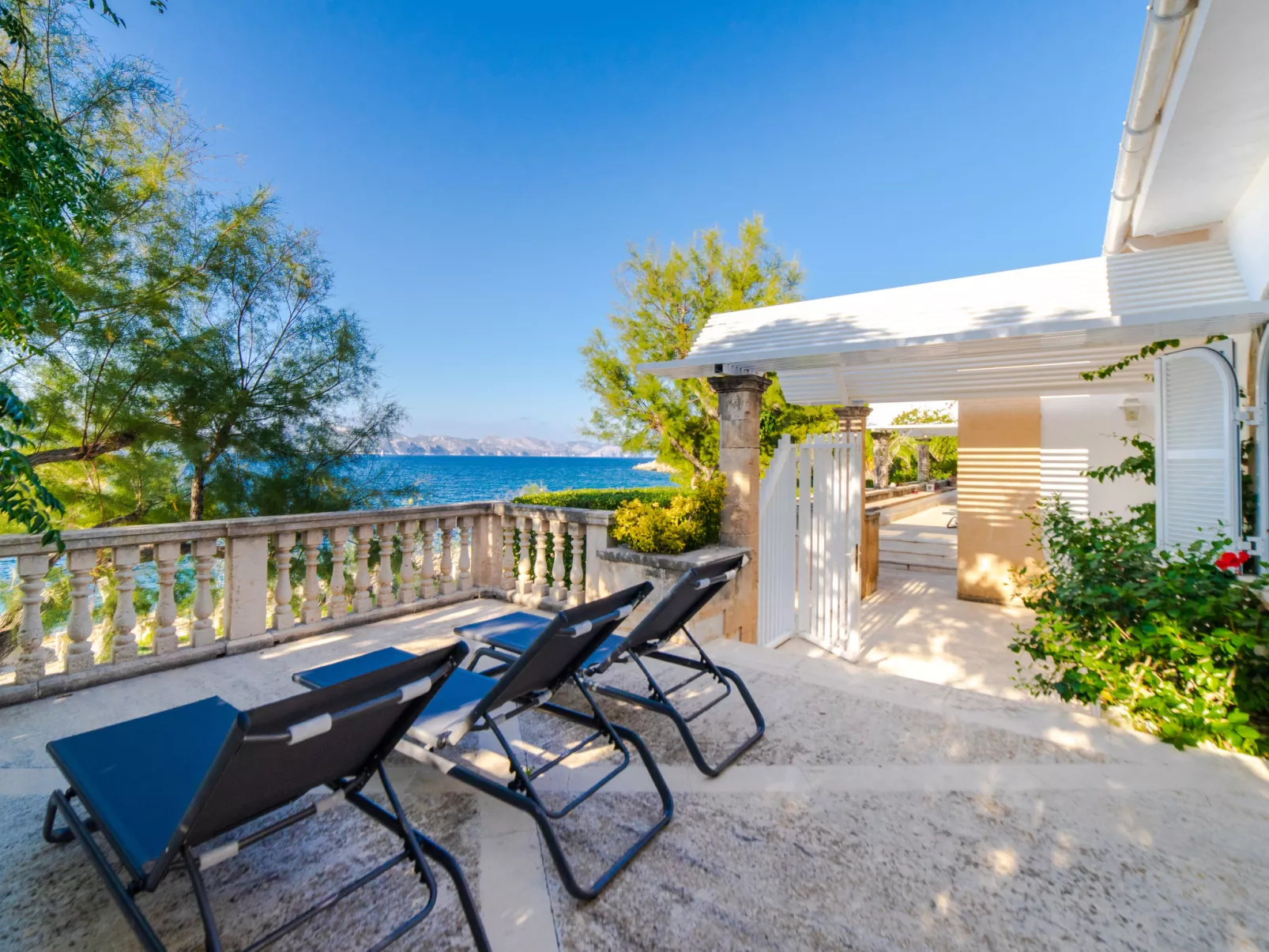 Villa Ramis-Image-tags.inside