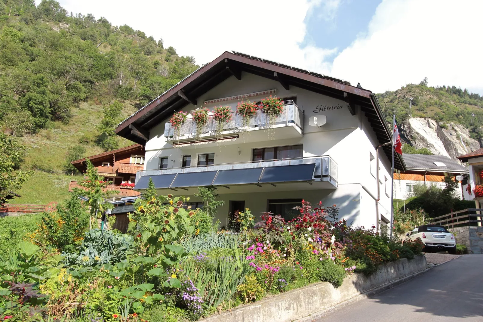 Apartment Giltstein-Buitenkant zomer