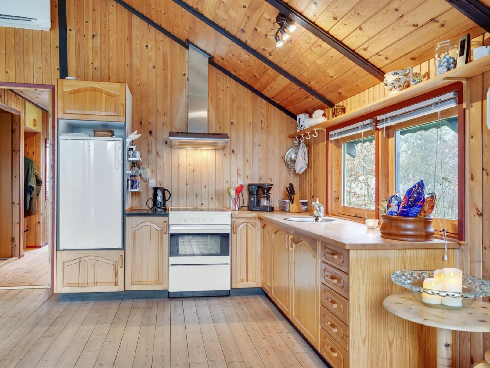 "Folki" - 250m from the sea-Binnen