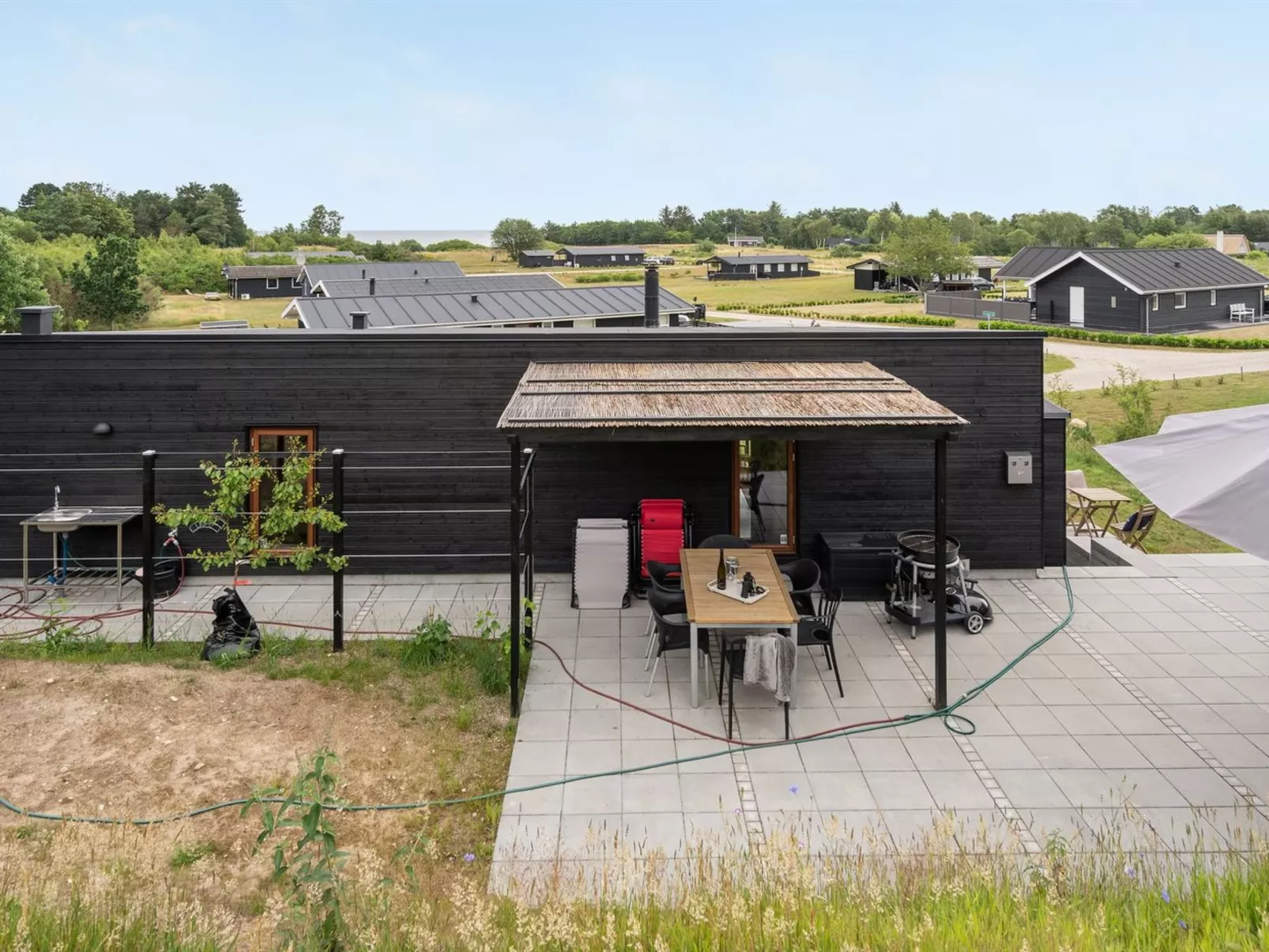 "Eila" - 400m from the sea-Buiten